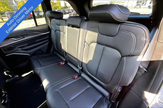 new 2025 Jeep Grand Cherokee car, priced at $60,865