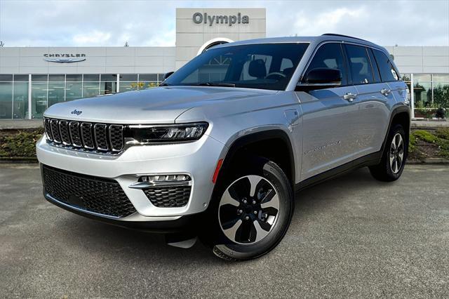 new 2025 Jeep Grand Cherokee car, priced at $59,759