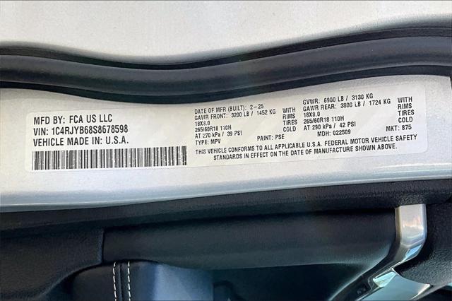 new 2025 Jeep Grand Cherokee car, priced at $59,759