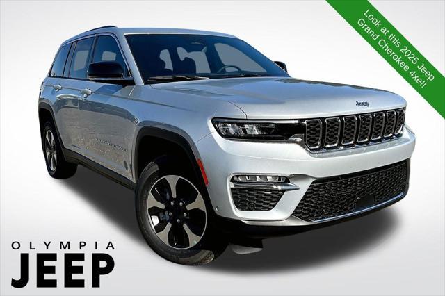 new 2025 Jeep Grand Cherokee car, priced at $60,865