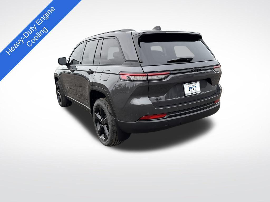 new 2025 Jeep Grand Cherokee car, priced at $46,613