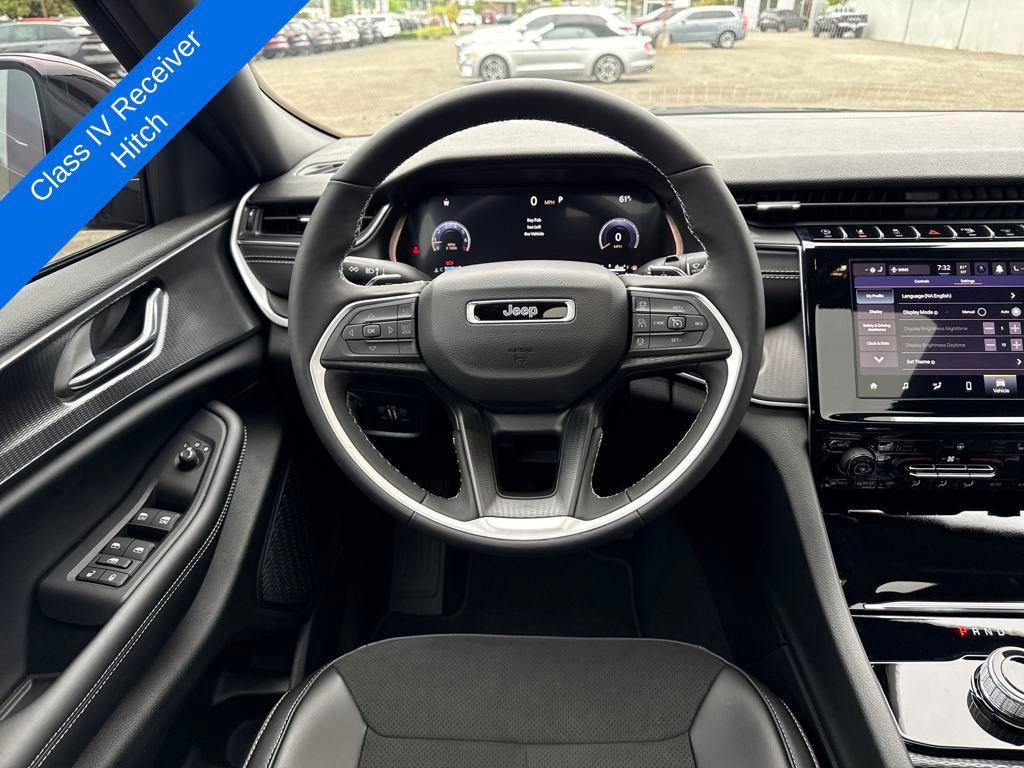 new 2025 Jeep Grand Cherokee car, priced at $46,613