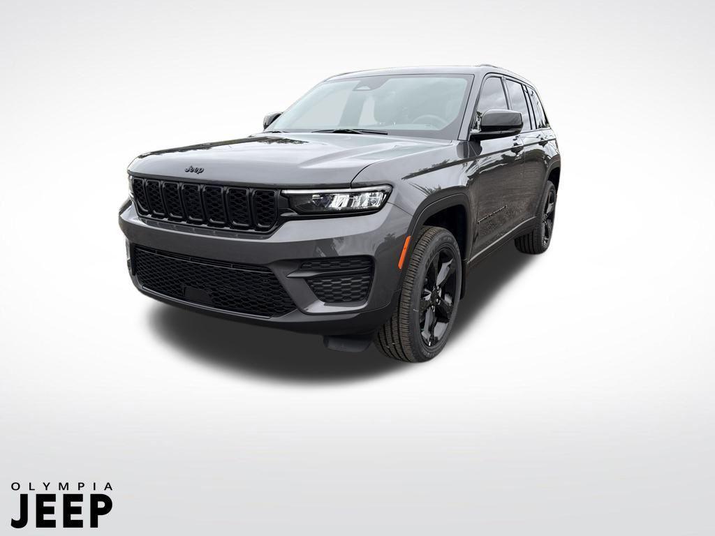 new 2025 Jeep Grand Cherokee car, priced at $46,613