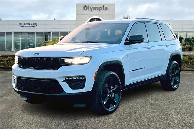 new 2025 Jeep Grand Cherokee car, priced at $54,360