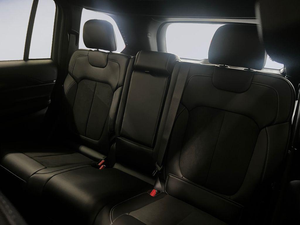 new 2025 Jeep Grand Cherokee car, priced at $47,725