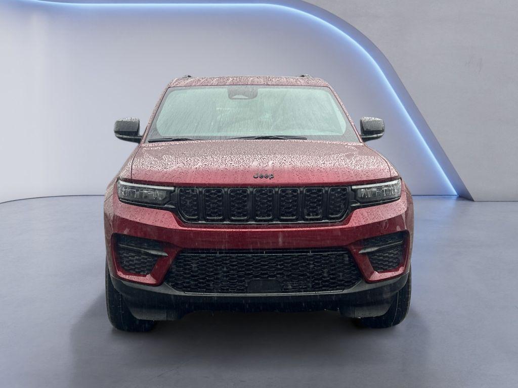 new 2025 Jeep Grand Cherokee car, priced at $47,725