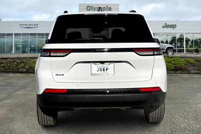 new 2025 Jeep Grand Cherokee car, priced at $44,764