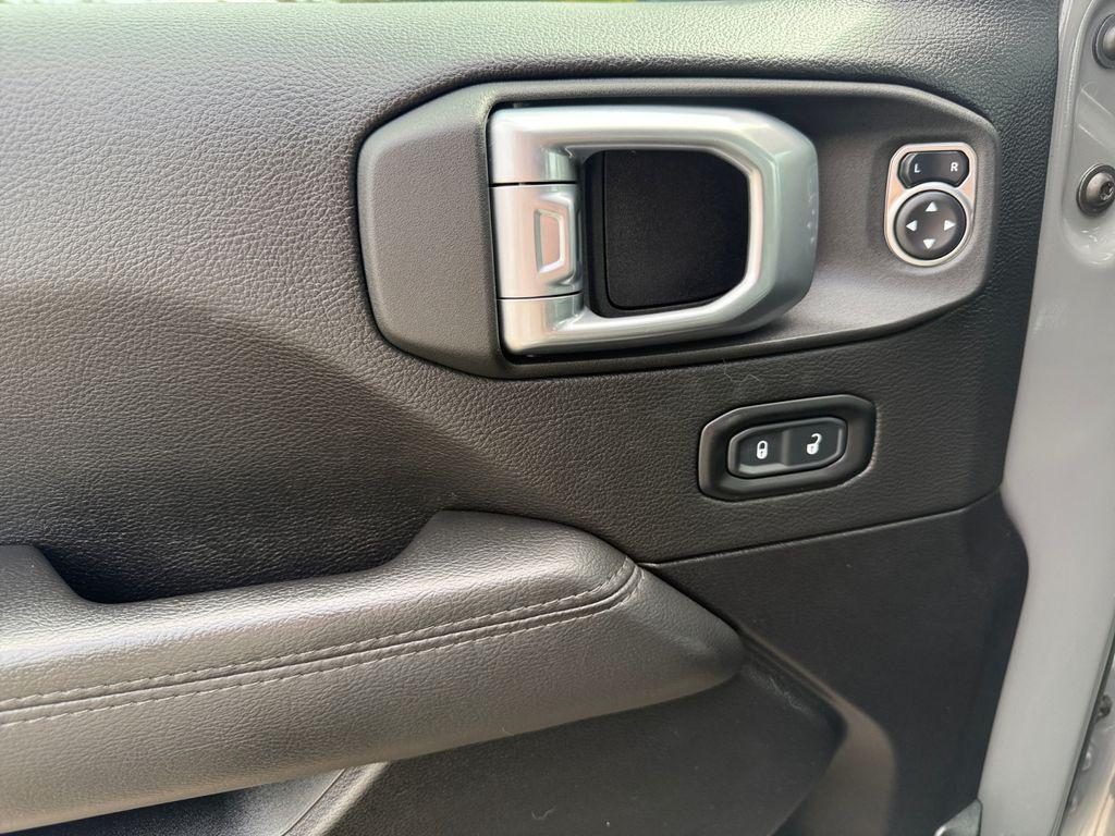 used 2021 Jeep Wrangler Unlimited car, priced at $26,488