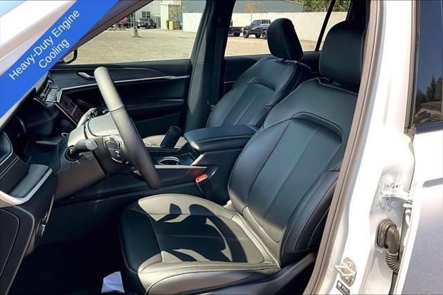 new 2025 Jeep Grand Cherokee L car, priced at $46,504