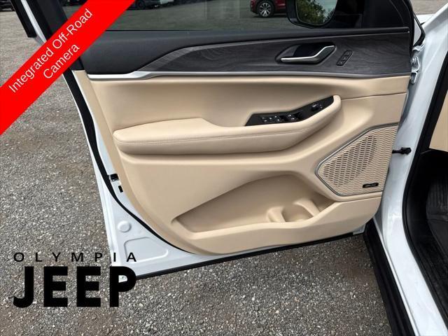 used 2023 Jeep Grand Cherokee 4xe car, priced at $34,488