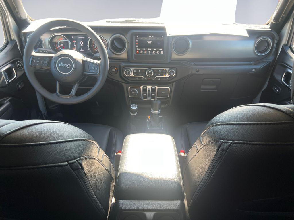 used 2023 Jeep Gladiator car, priced at $38,998