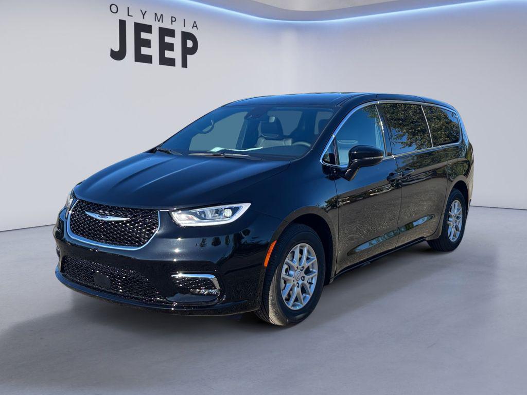 new 2026 Chrysler Pacifica car, priced at $40,687