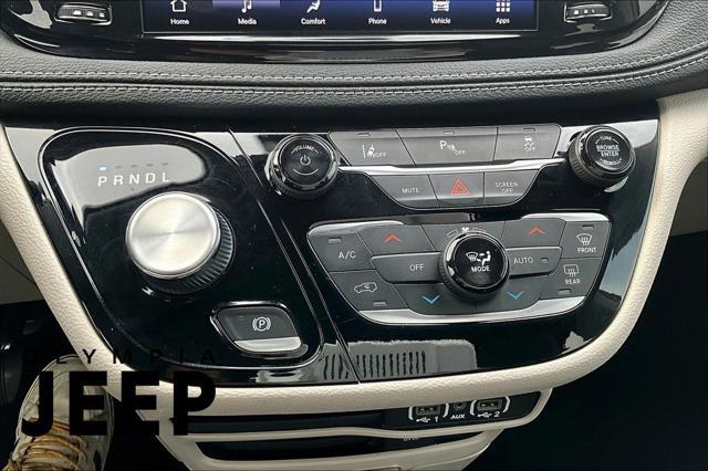 used 2022 Chrysler Pacifica Hybrid car, priced at $25,272