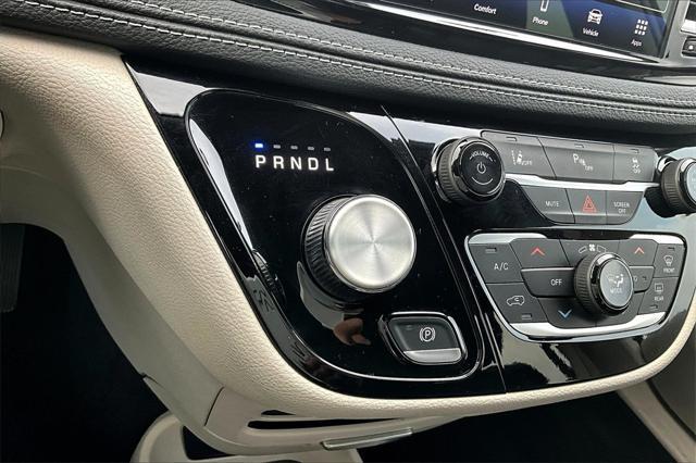 used 2022 Chrysler Pacifica Hybrid car, priced at $28,288