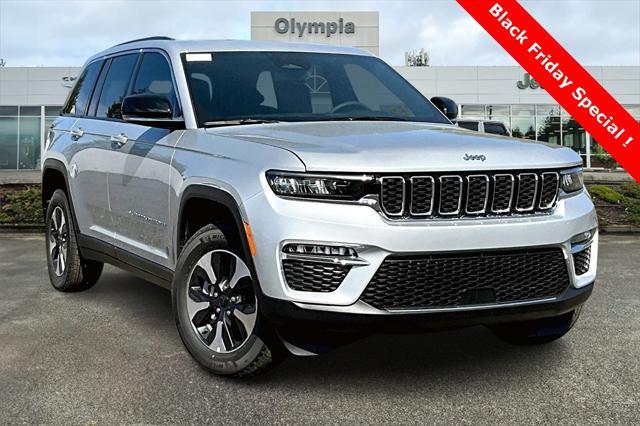 new 2024 Jeep Grand Cherokee car, priced at $47,625