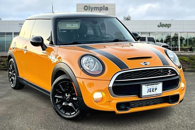 used 2018 MINI Hardtop car, priced at $19,999