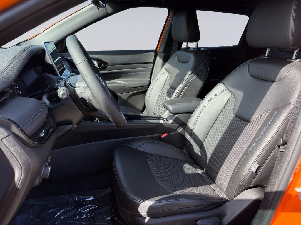 new 2026 Jeep Compass car, priced at $31,985