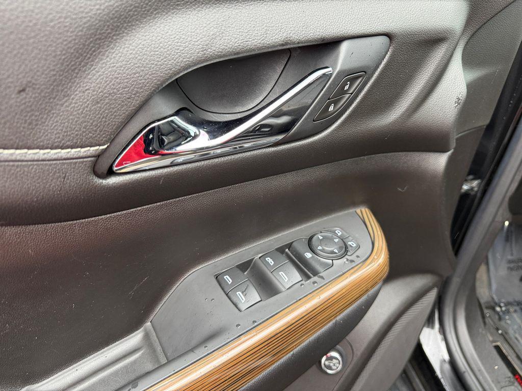 used 2021 GMC Acadia car, priced at $21,926