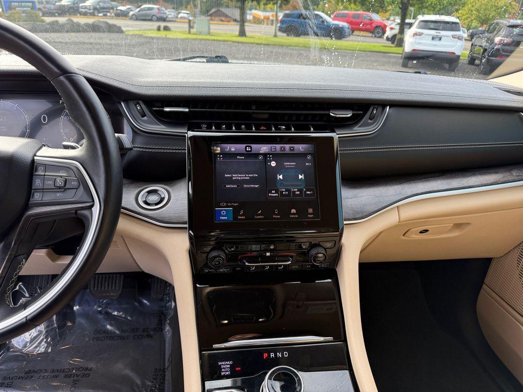 used 2022 Jeep Grand Cherokee L car, priced at $30,998