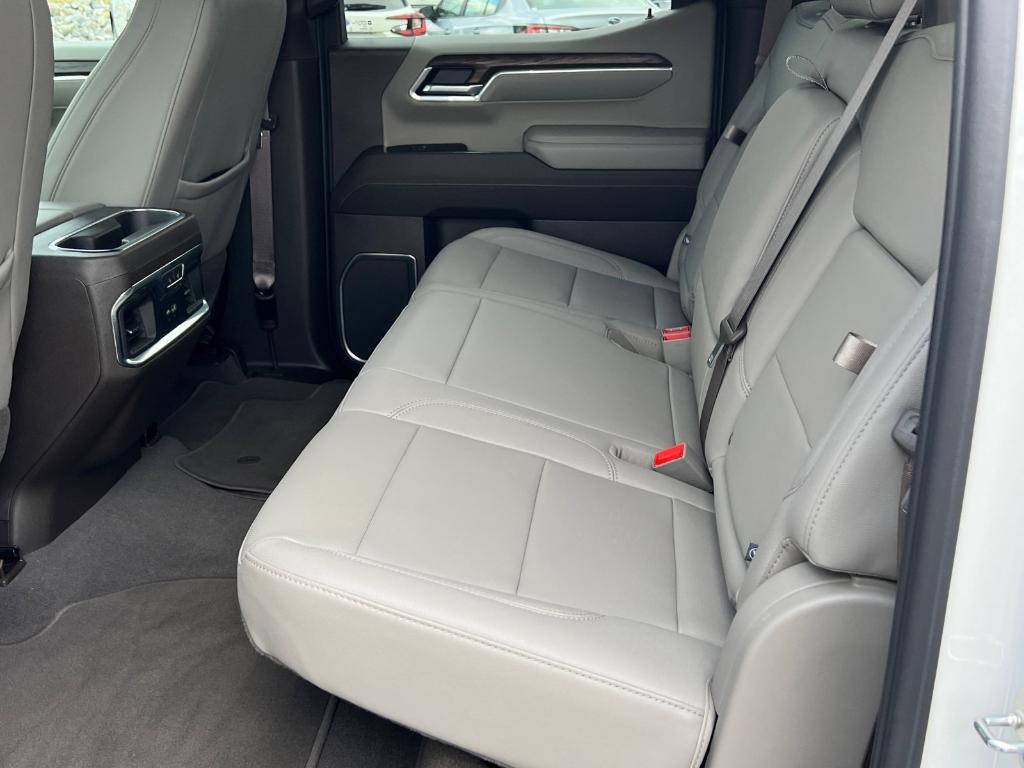 used 2024 GMC Sierra 1500 car, priced at $47,999