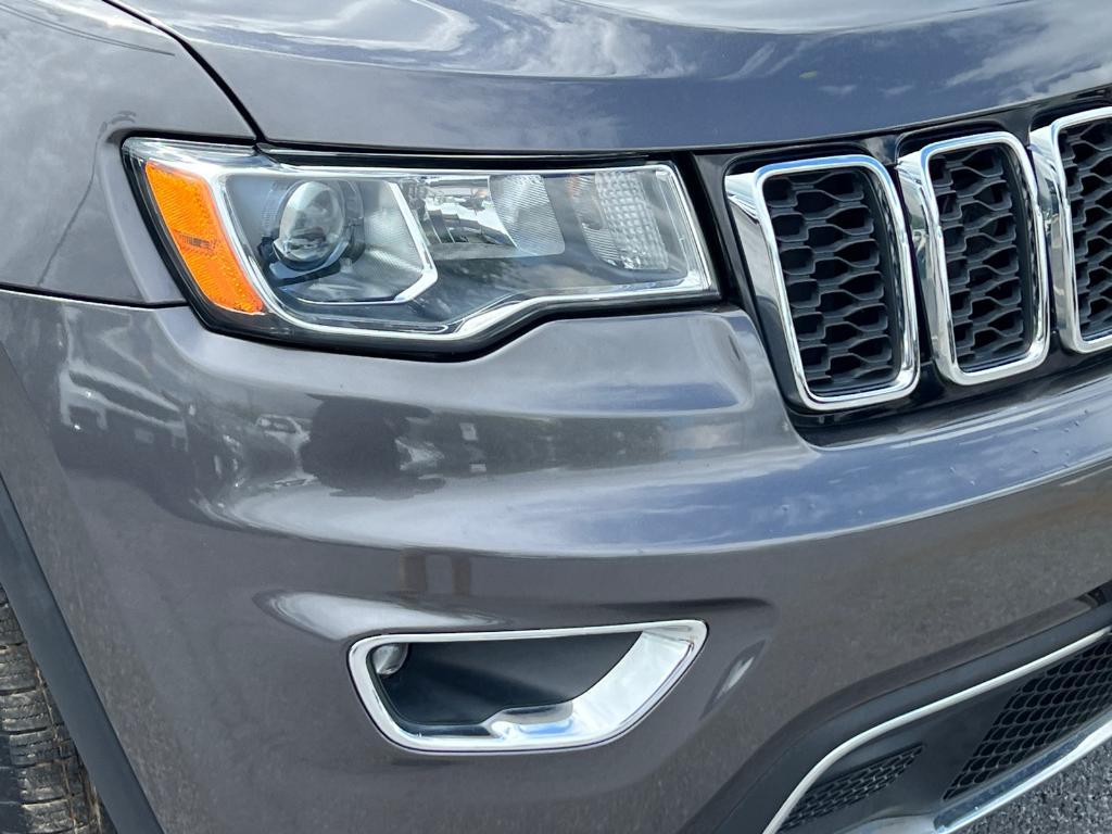 used 2017 Jeep Grand Cherokee car, priced at $15,461