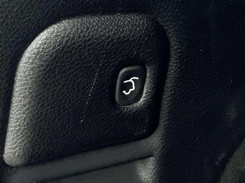 used 2017 Jeep Grand Cherokee car, priced at $15,461
