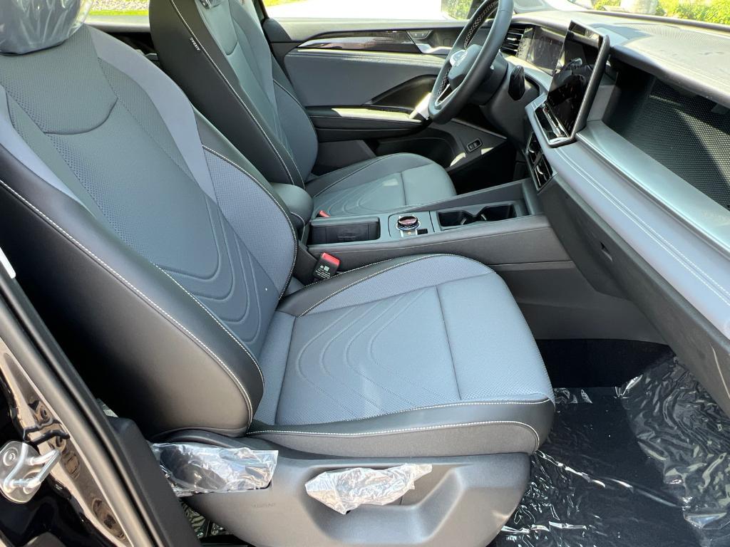 new 2025 Volkswagen Tiguan car, priced at $35,823