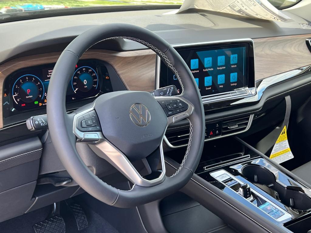 new 2026 Volkswagen Atlas car
