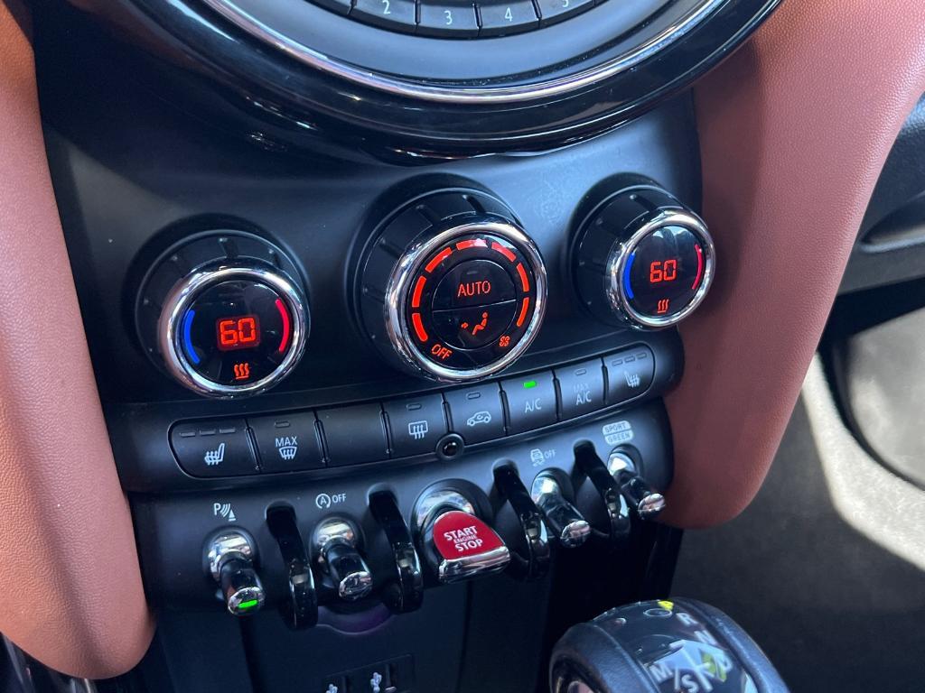 used 2019 MINI Hardtop car, priced at $18,572