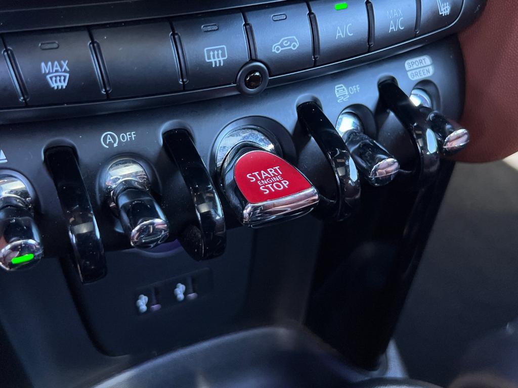 used 2019 MINI Hardtop car, priced at $18,572