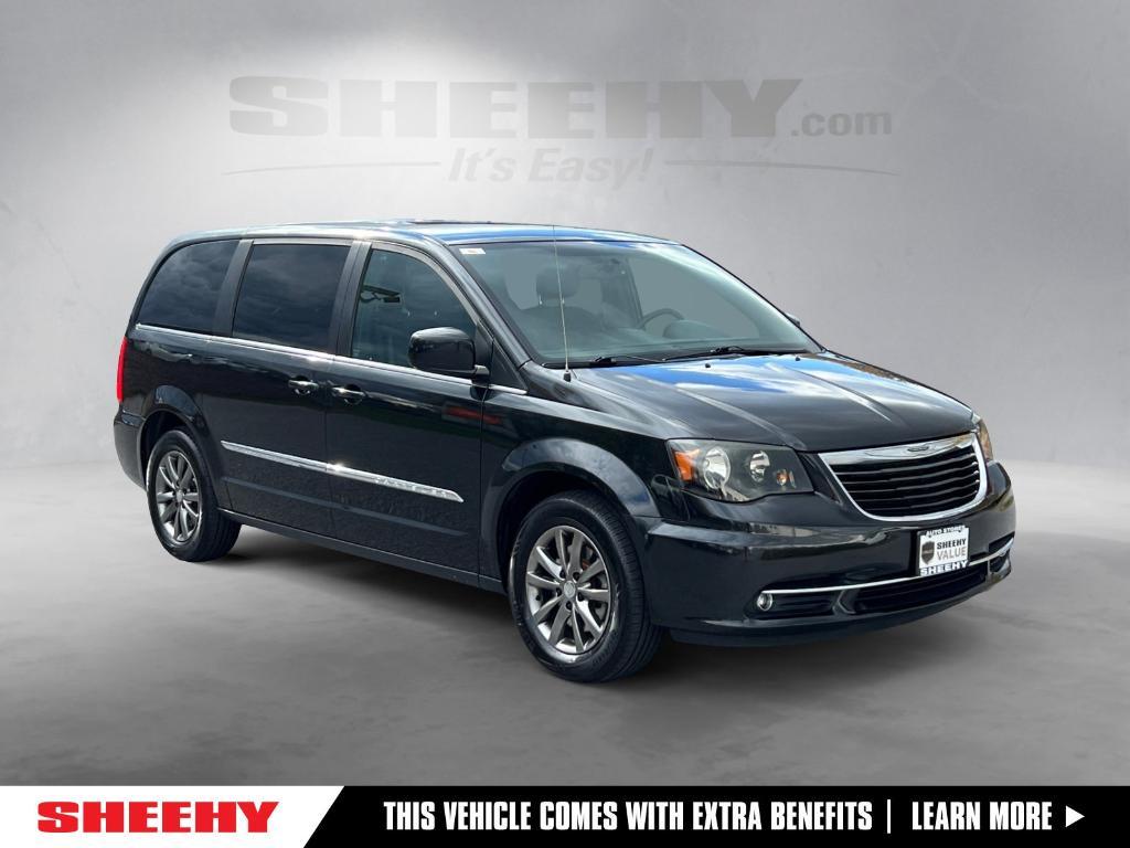 used 2015 Chrysler Town & Country car, priced at $11,101