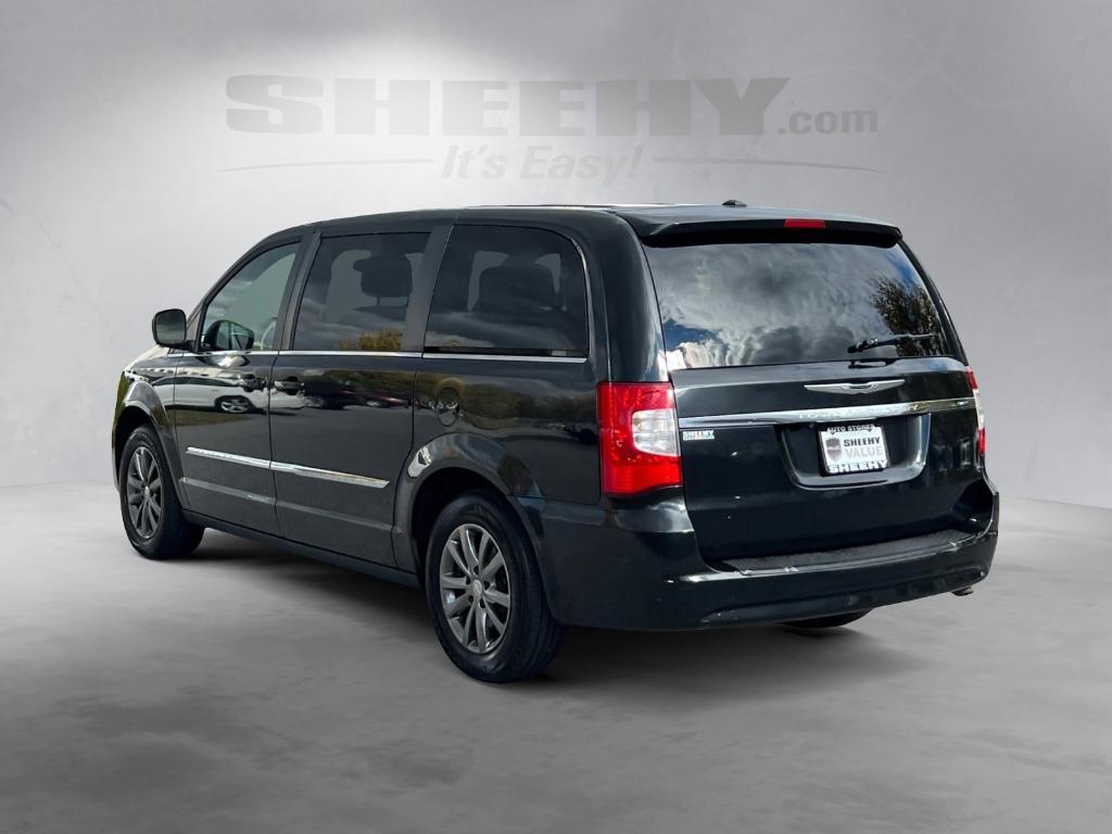used 2015 Chrysler Town & Country car, priced at $11,101