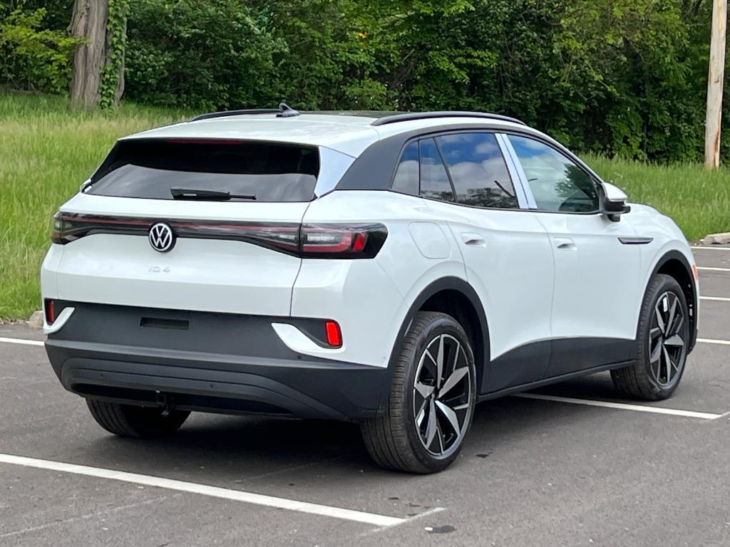 new 2025 Volkswagen ID.4 car, priced at $49,783