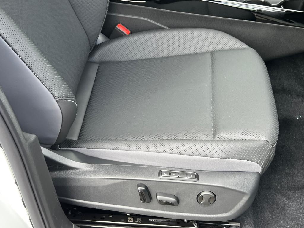 new 2025 Volkswagen ID.4 car, priced at $49,783