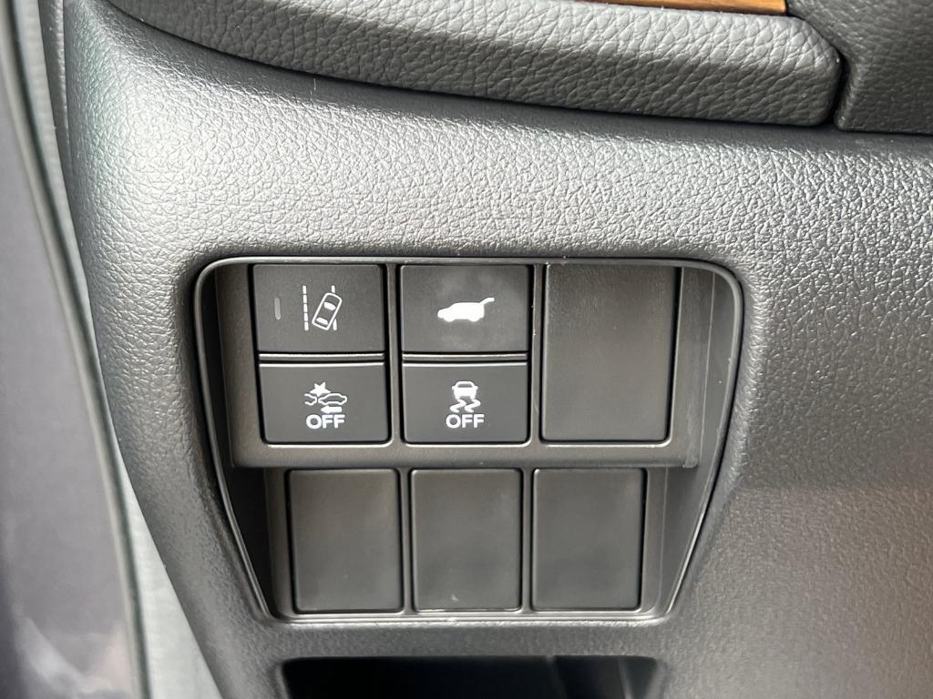 used 2018 Honda CR-V car, priced at $18,370