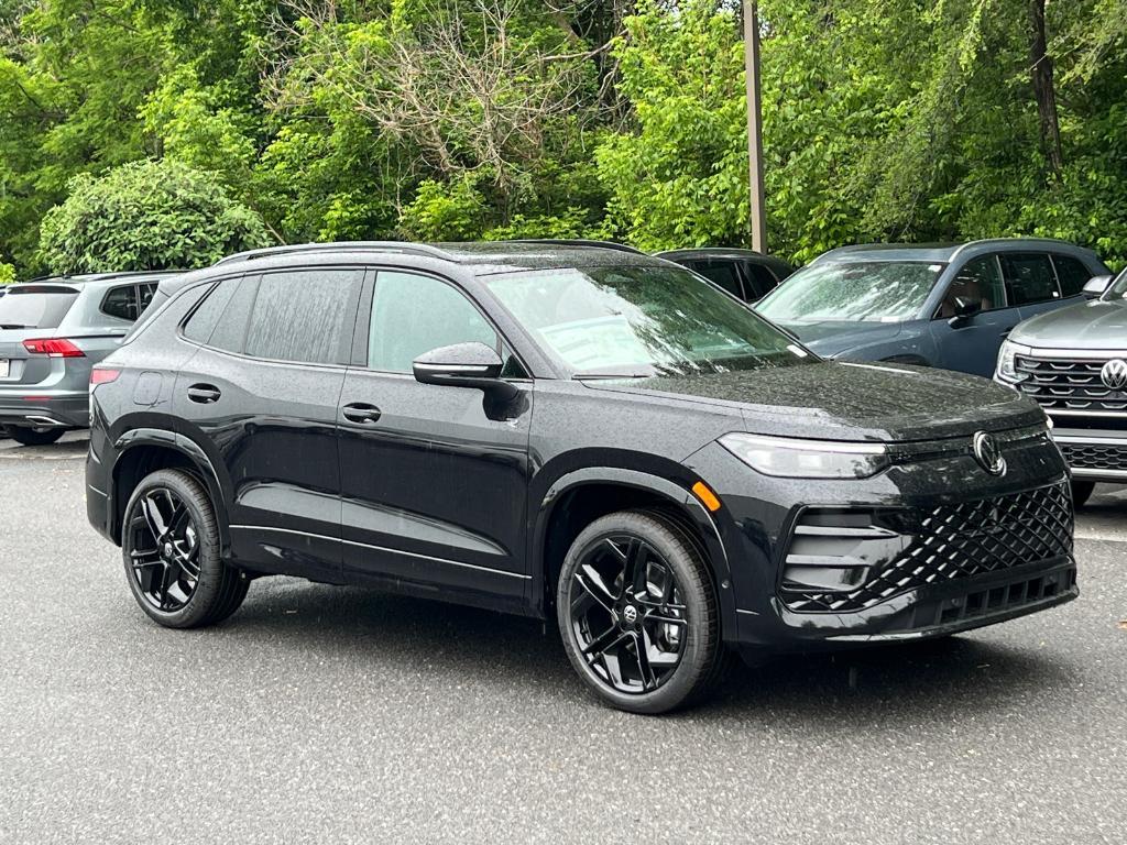new 2025 Volkswagen Tiguan car, priced at $37,850