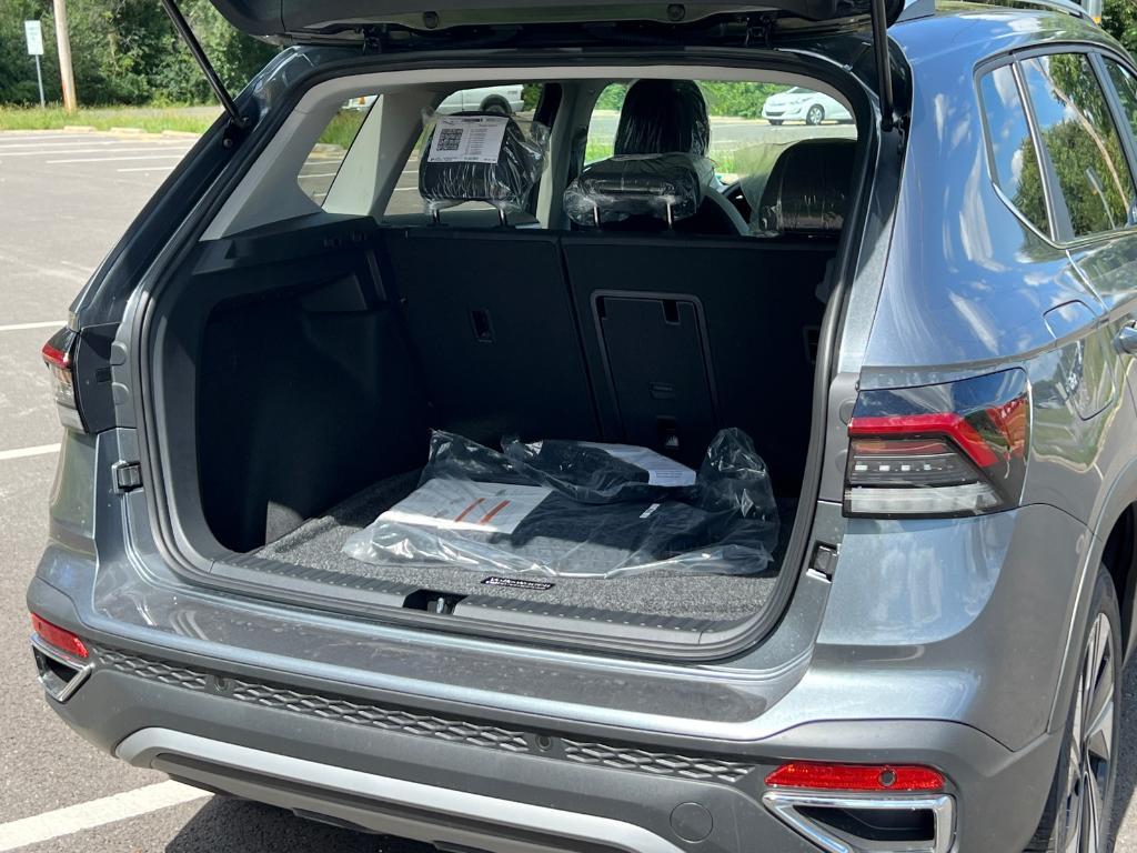 new 2025 Volkswagen Taos car, priced at $32,158