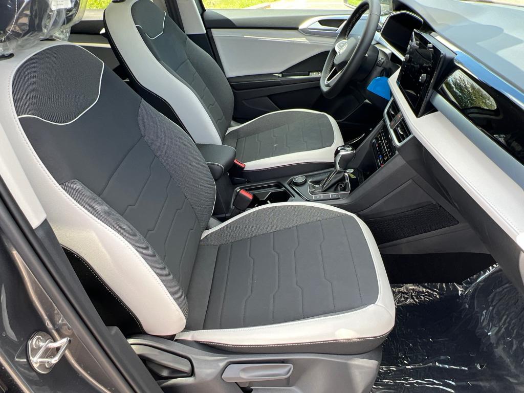 new 2025 Volkswagen Taos car, priced at $32,158