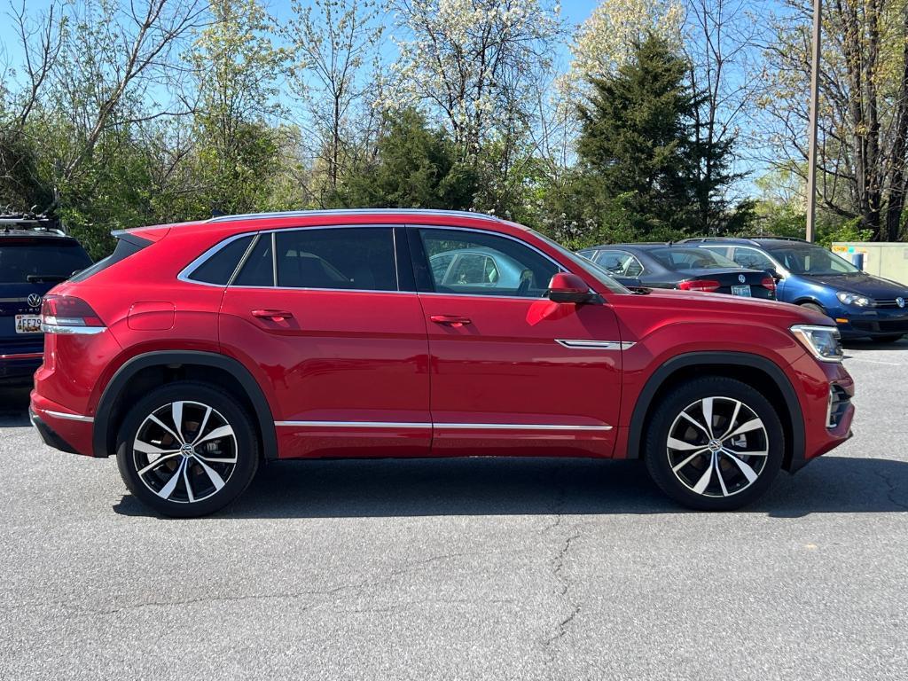 new 2025 Volkswagen Atlas Cross Sport car, priced at $50,917