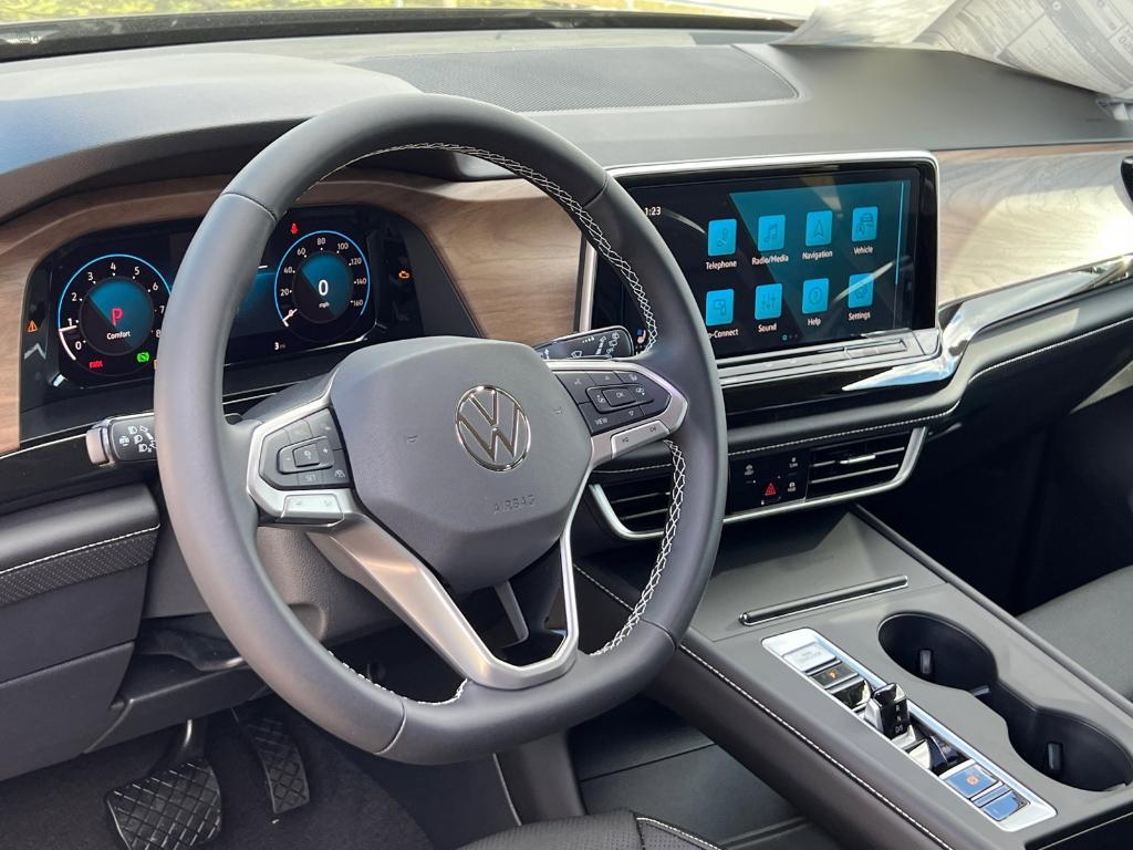 new 2026 Volkswagen Atlas car, priced at $40,928