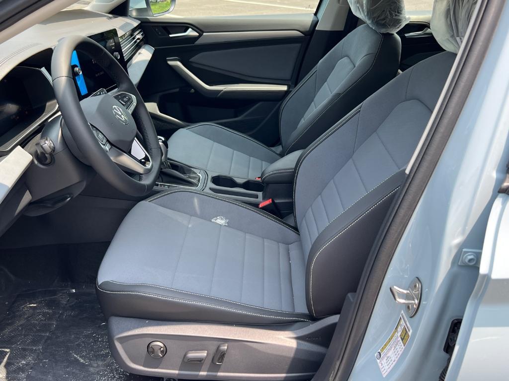 new 2025 Volkswagen Jetta car, priced at $27,800