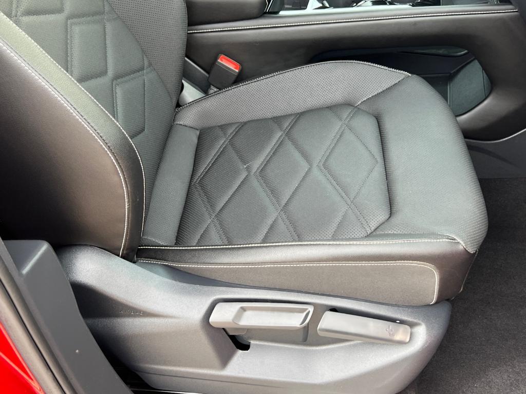 used 2024 Volkswagen Atlas car, priced at $31,893
