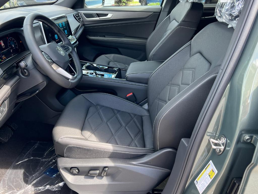 new 2026 Volkswagen Atlas Cross Sport car