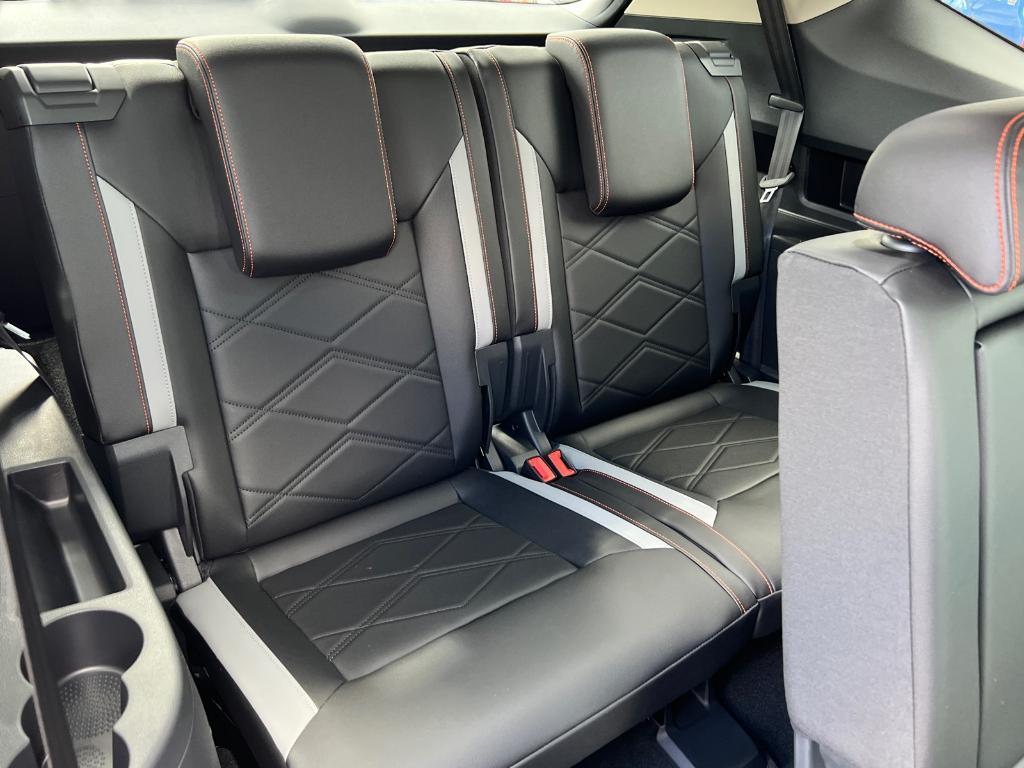 new 2025 Volkswagen Atlas car, priced at $45,039