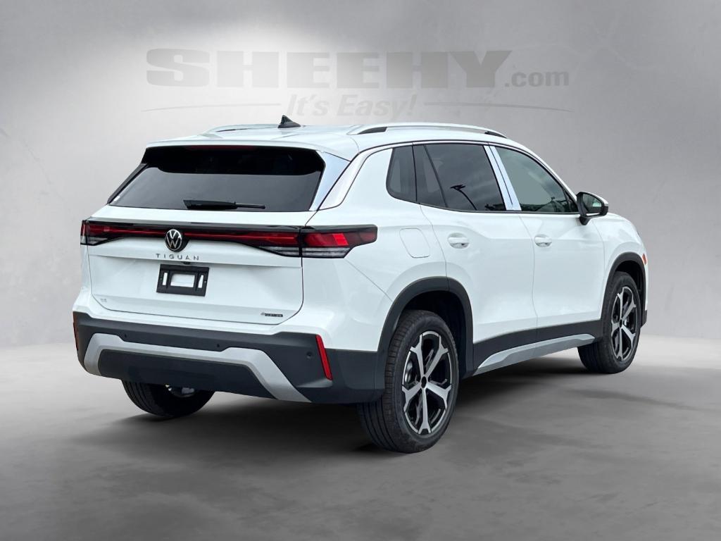 new 2025 Volkswagen Tiguan car, priced at $34,017