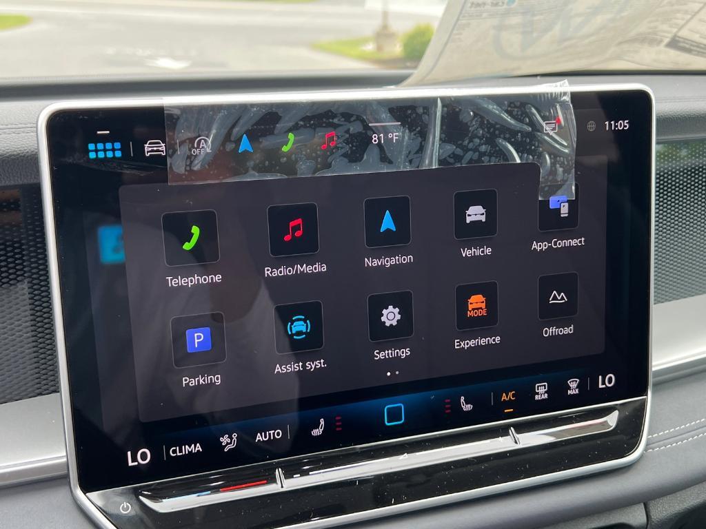 new 2025 Volkswagen Tiguan car, priced at $34,017