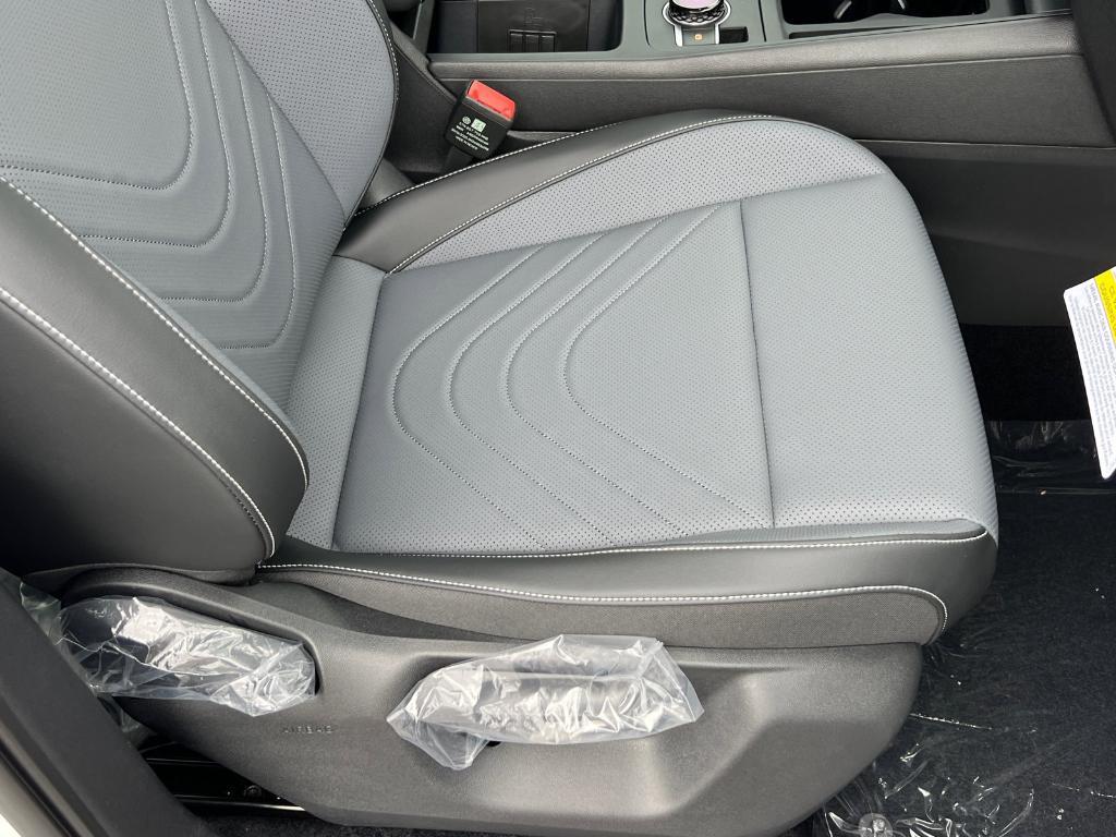new 2025 Volkswagen Tiguan car, priced at $34,017