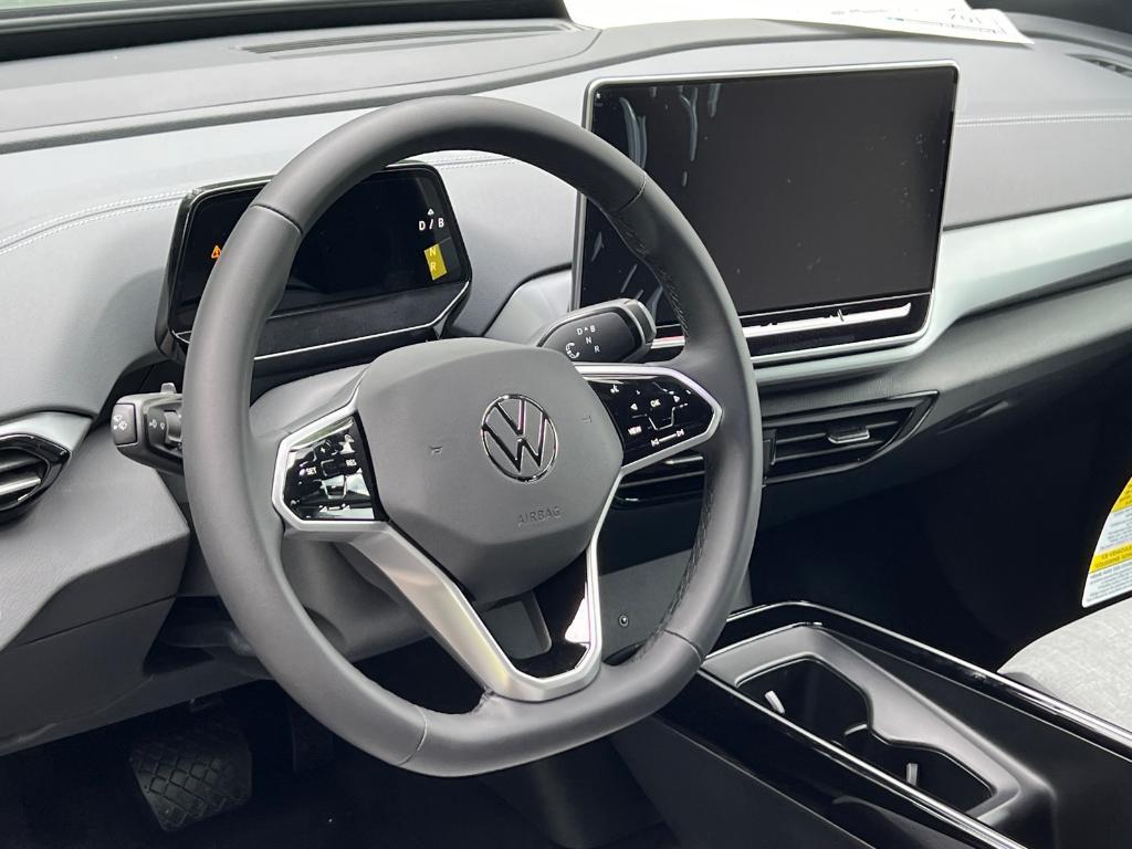 new 2025 Volkswagen ID.4 car, priced at $44,494