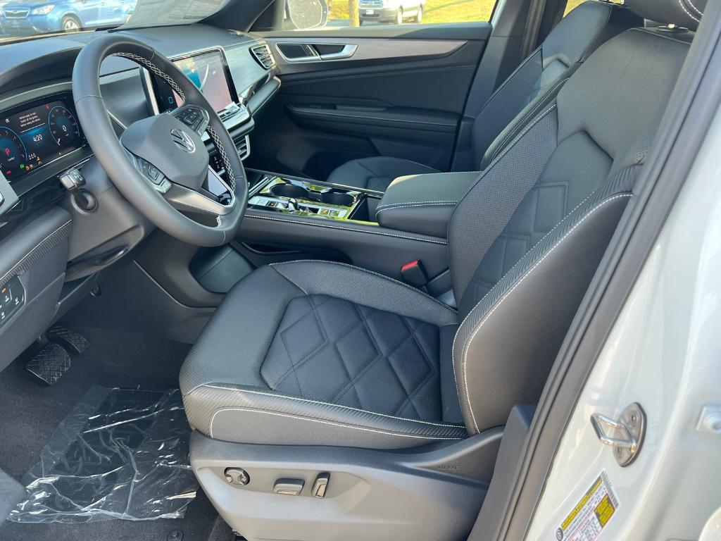 new 2026 Volkswagen Atlas Cross Sport car
