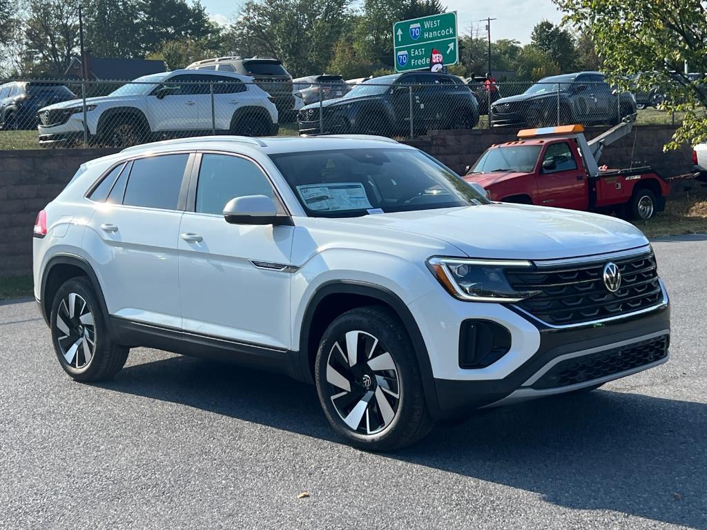 new 2026 Volkswagen Atlas Cross Sport car
